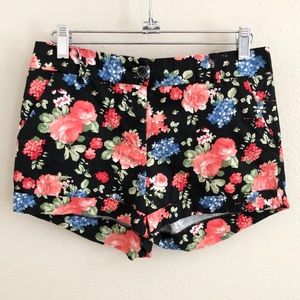 🪴3x$20 SALE Black DIVA Flower Shorts